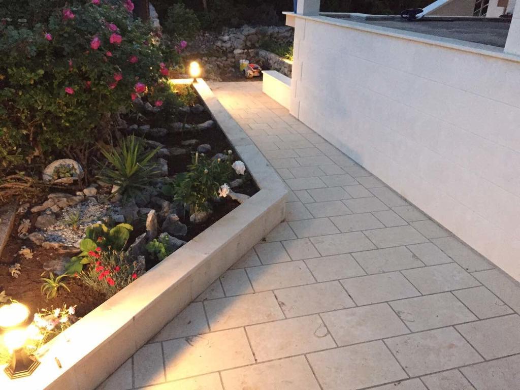 Račišće Apartments Oxygen מראה חיצוני תמונה