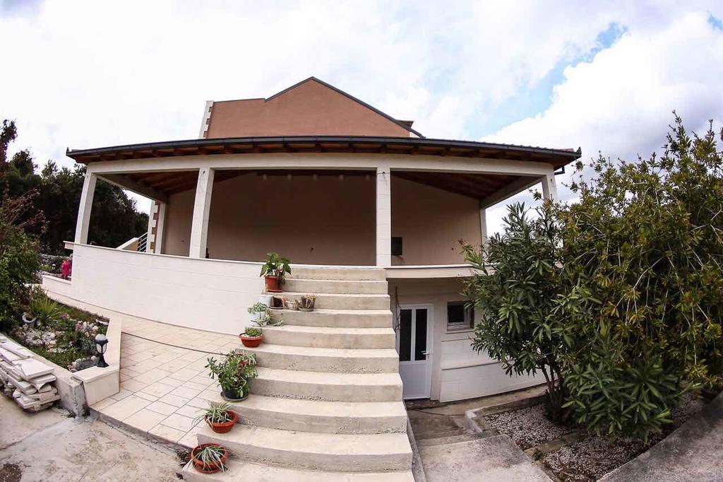 Račišće Apartments Oxygen מראה חיצוני תמונה
